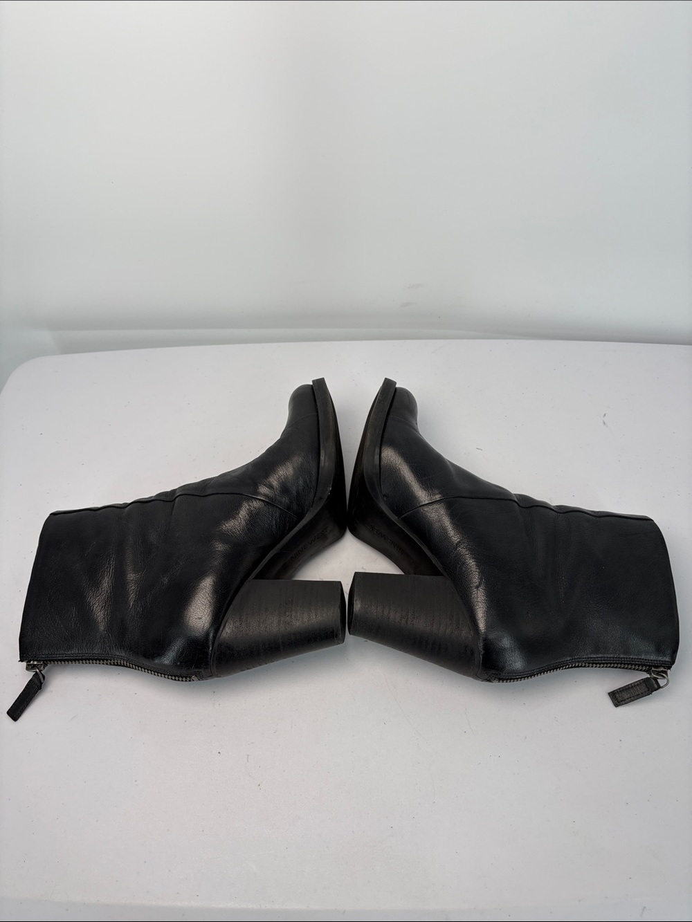 🪃 Nine West Black Leather Mid-Heel Ankle Booties View 5
